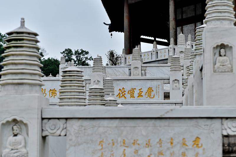 binary_middle (2).jpg